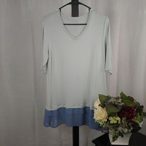*3/$25* LOGO Lori Goldstein Tunic M.   Q12
